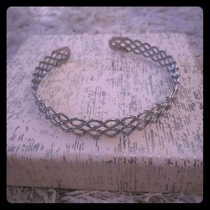Silver choker necklace